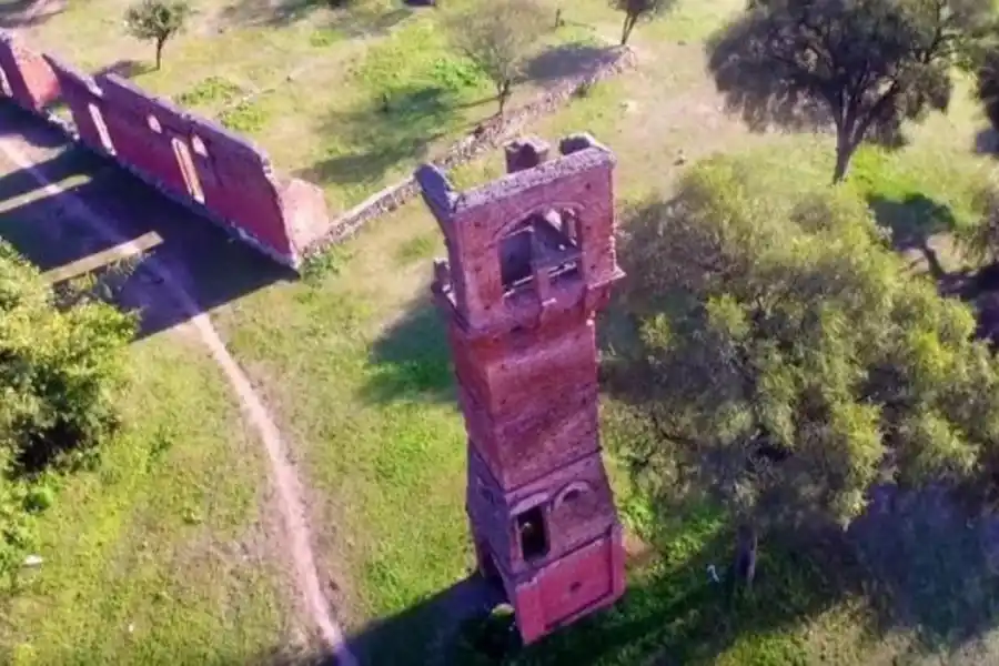 La Cocha: “El Castillo de Denis” es hoy sólo un montón de ladrillos