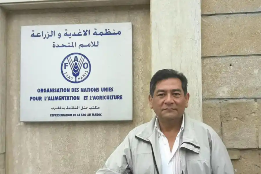 JUAN GONZÁLEZ. El biólogo tucumano en una visita oficial a la FAO.