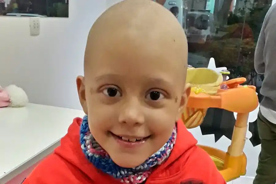 DELFI EN EL HOSPITAL DE NIÑOS. Allí realizó el tratamiento contra el cáncer.