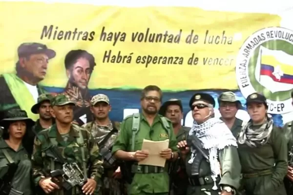 Disidentes de las FARC retoman la lucha armada en Colombia