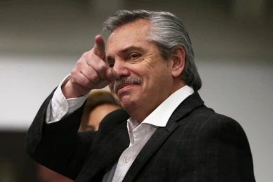 “El Fondo le dio dinero a un gastador compulsivo”