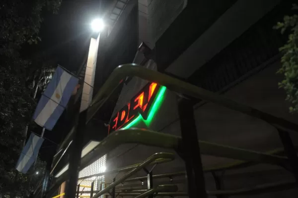 Hay un atraso del 35% en la boleta de la luz