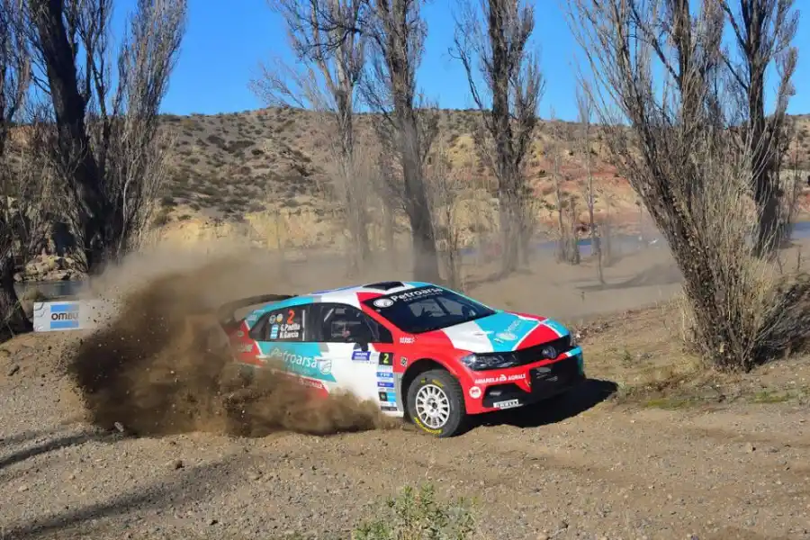 EN NEUQUÉN. Padilla domina un sector con muchas piedras. foto de marcelino mercado