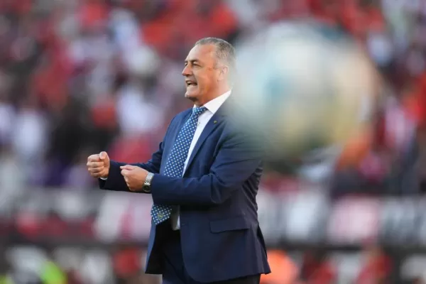 Superclásico, sin ganadores: la lupa estuvo sobre Alfaro