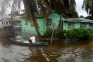 Un millón de evacuados, a  la espera del huracán Dorian