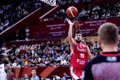 Mundial de básquet: Turquía le sirvió en bandeja el triunfo al pálido Dream Team