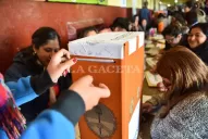 Comienzan a abonar a las autoridades de mesa de las elecciones del 9 de junio