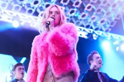 Alcanzando tu sueño: una adolescente que busca triunfar en el pop