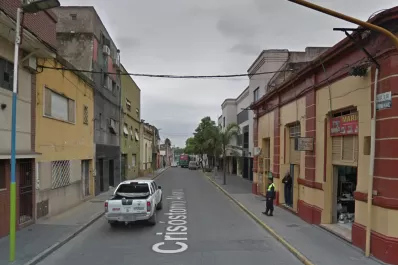 Una mujer se robó un monitor, dos botellas de café al coñac y $ 130 de un hotel alojamiento