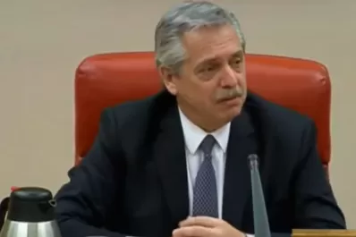 El Gobierno de Macri fue el arte de la improvisación, fustigó Fernández