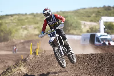 Las Lomadas puede ser tierra de definiciones