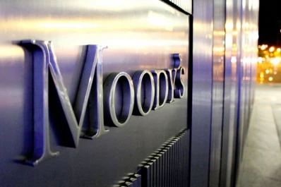 Moody's bajó la calificación a 22 bancos porque el sistema financiero está muy débil