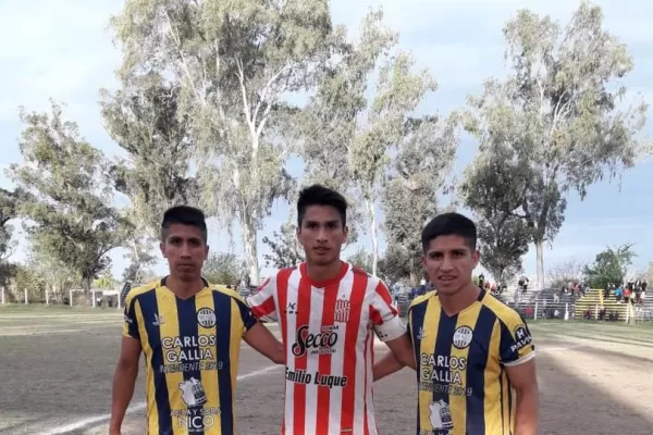 Por primera vez, los hermanos Abregú se enfrentaron en la cancha