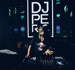 DJ 