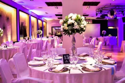 Salones: Carlos V, tradicional y distinguido