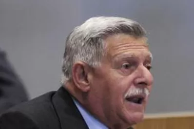 “El fin es eludir las licitaciones”