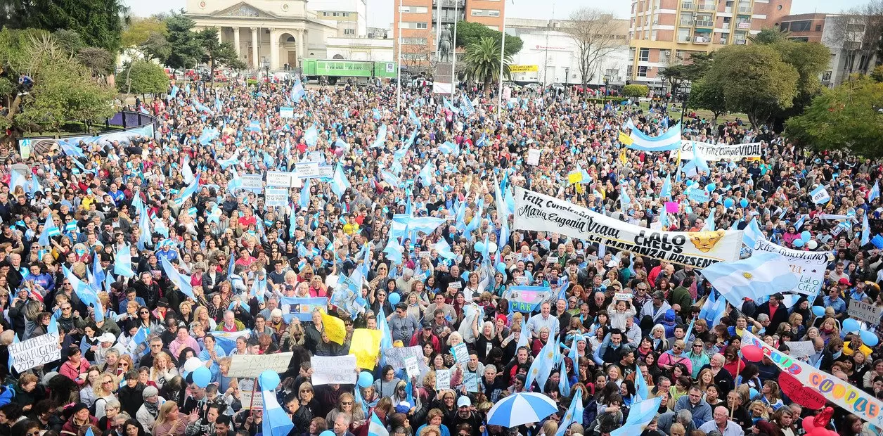Una multitud se convocó a apoyar a la candidata de Juntos por el Cambio.