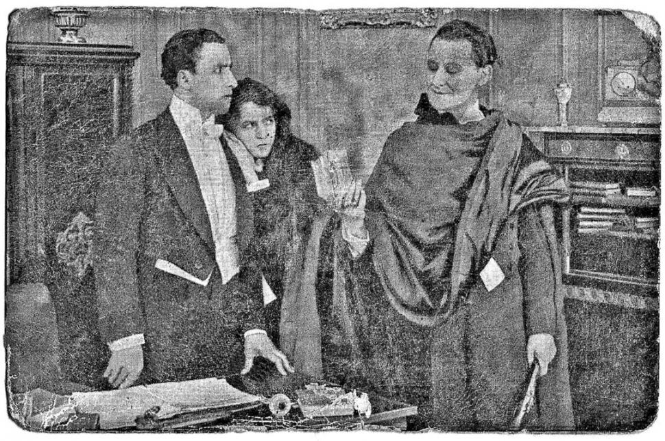 LORENA. Zorrilla (izq) en una escena del filme francés de inicios de 1920. 