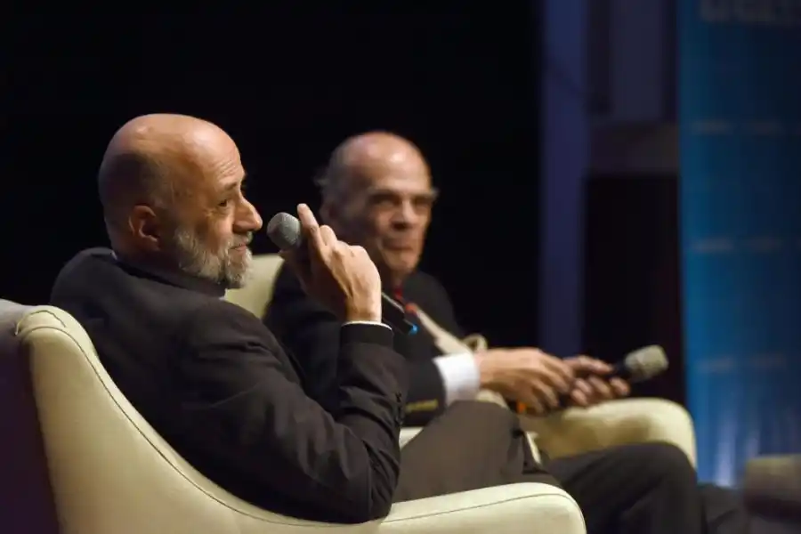 VALOR DOCUMENTAL. Rosso contó del trabajo del Archivo de LA GACETA.