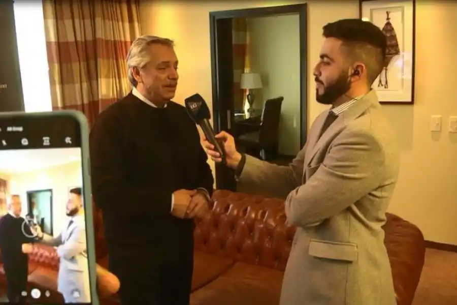 MANO A MANO. Antes de partir, Fernández dialogó a solas con LA GACETA.  