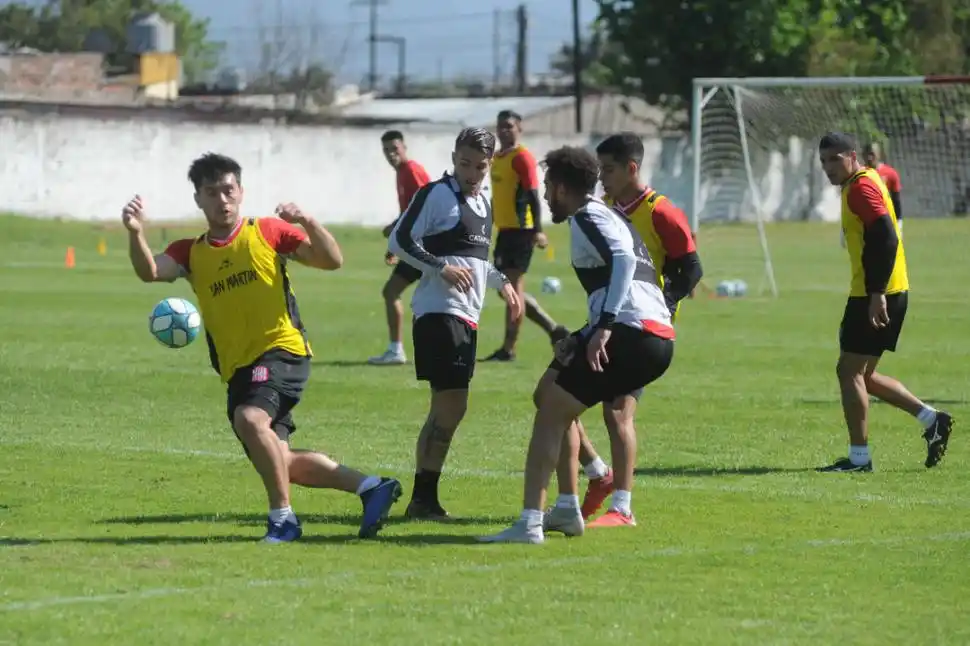 Ignacio González, el primero de la izquierda.