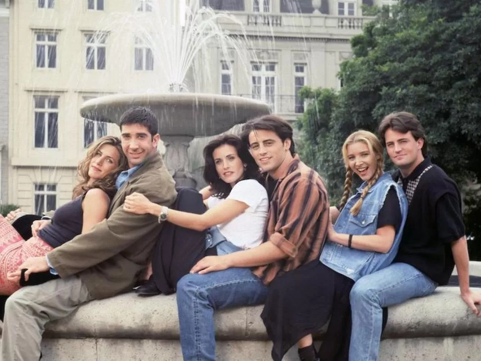 EL CÉLEBRE SEXTETO. Rachel, Ross, Mónica, Joey, Phoebe y Chandler, protagonistas del clásico televisivo. 