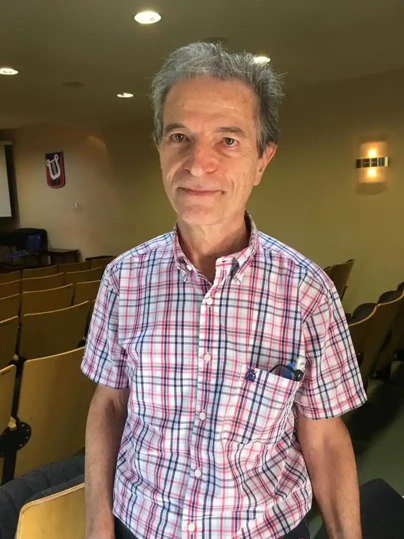 EL MAESTRO. Roberto Túbaro dirige la Tecnicatura en Formosa.