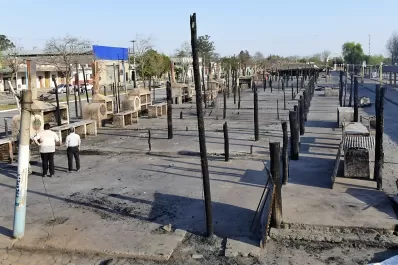 La Provincia y la Legislatura aportarán dinero para reconstruir la feria de Simoca