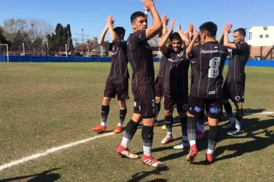 Copa Argentina: Estudiantes de Caseros y Real Pilar definen un boleto a cuartos