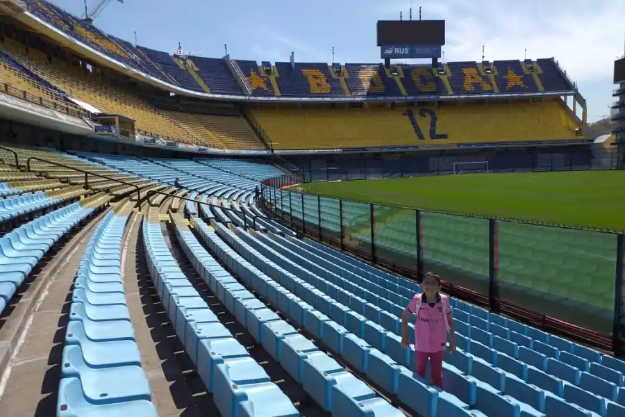 Un encuentro del corazón entre “Delfi” y Carlos Tevez