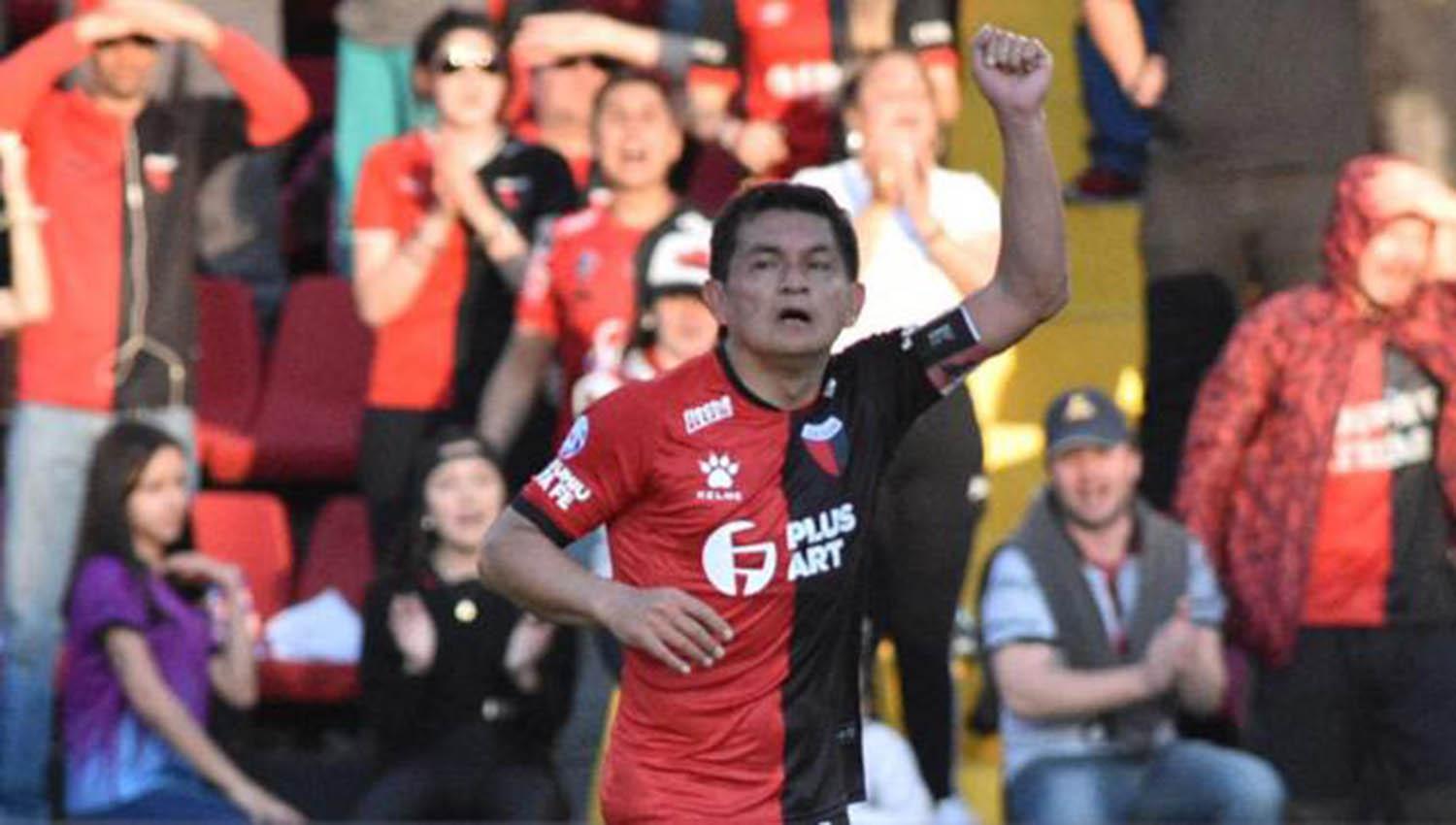 Pulguita Rodríguez marcó el gol de la victoria Sabalera en la ida. (ARCHIVO)