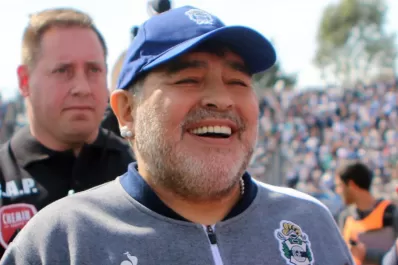 Lo que generó Maradona: 5.000 nuevos socios y tours por el estadio de Gimnasia