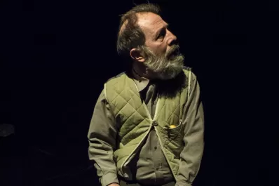 Una obra de Beckett explora la soledad y la decadencia