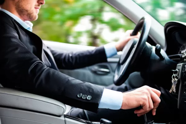 Día del viajante: historias de tucumanos que hicieron del auto su oficina