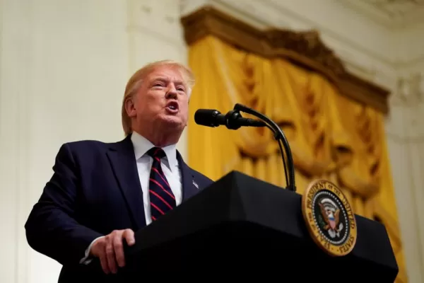Trump restablecerá aranceles a importaciones de metales de Argentina y Brasil