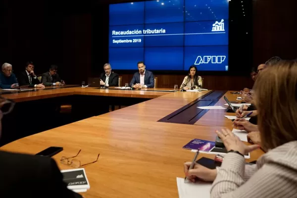 La recaudación tributaria no le ganó a la inflación