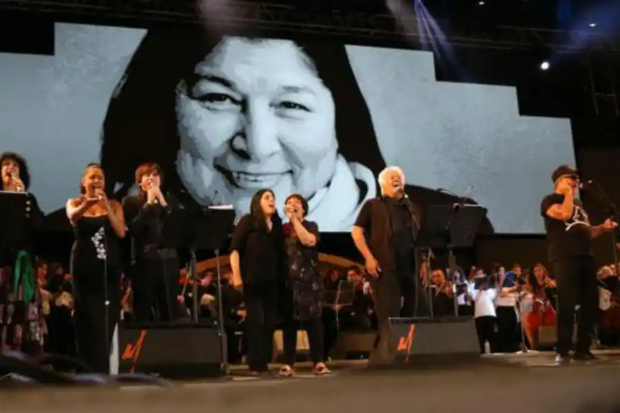 Diez años sin la Negra: la música le rinde homenaje a Mercedes Sosa
