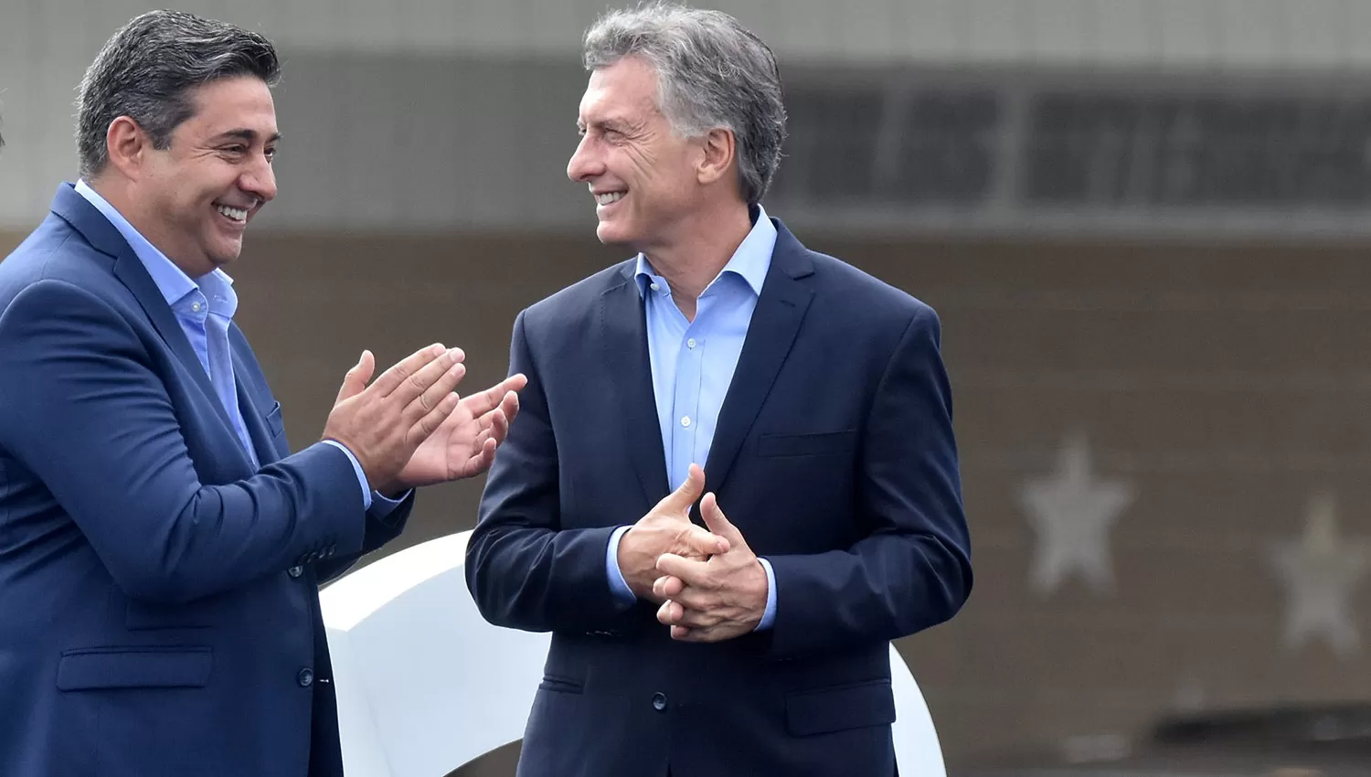 AMIGOS. Macri tiene una buena relación con el presidente de Boca, Daniel Angelici. 