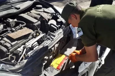 Viajaban a Tucumán con 40 kilos de cocaína camuflados en el auto