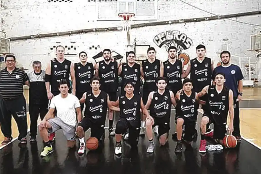 ¡AQUI ESTÁN, ELLOS SON...! El plantel de Estudiantes que luego de 51 años logró conseguir un titulo de Primera división para la entidad de Monteagudo 955. Una merecida consagración de las “Cebras”.