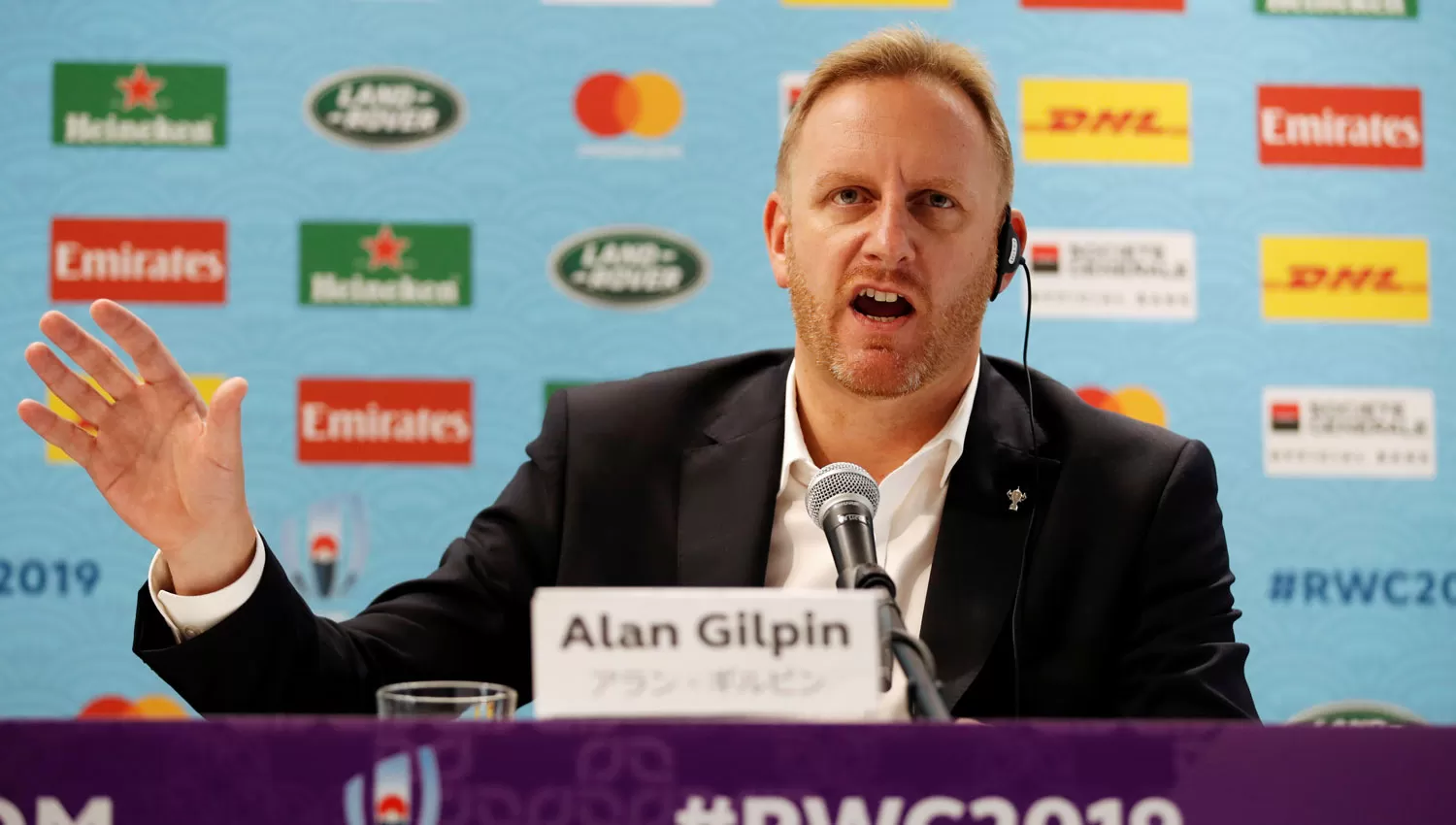 POR PRECAUCIÓN. Alan Gilpin, jefe de la Oficina de Operaciones del torneo, brindó detalles sobre la decisión tomada por la IRB.