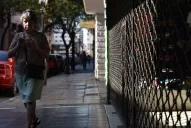 Lunes, día no laborable: cómo funcionarán los bancos, los colegios y otros servicios