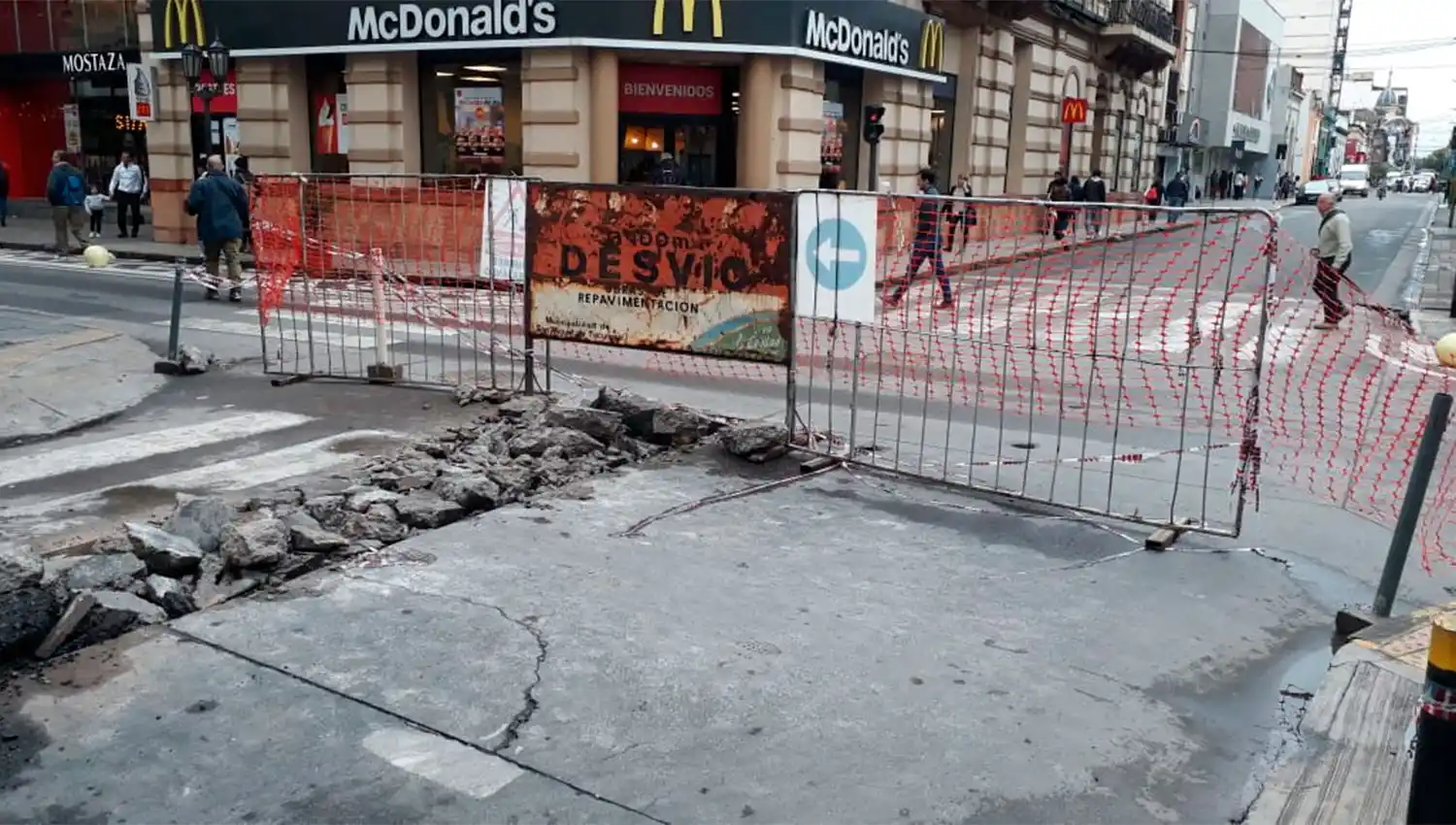 A tener en cuenta si vas al centro: desvíos y cortes por obras de la SAT