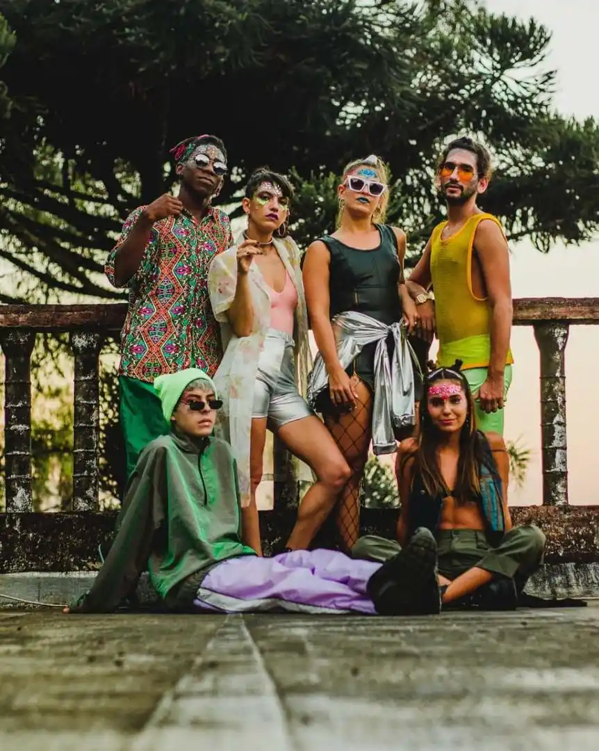  OUTFIT COMPLETO. Producción de fotos inspirada para el festival de electrónica “Calavera No Chilla”. 