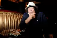 La muerte de Cacho Castaña y el asombroso resultado de la lotería tucumana