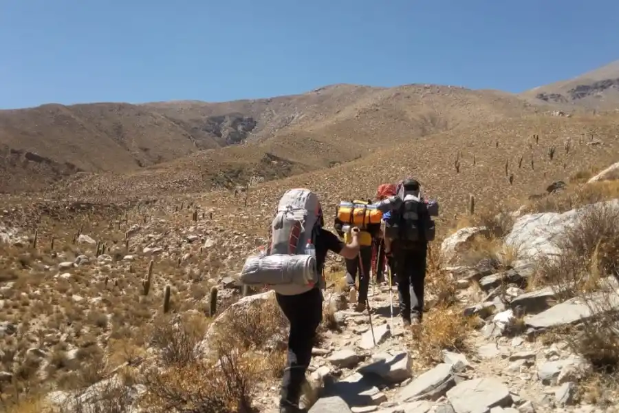 Para aprobar un curso de montañismo llegaron “al techo” de Tucumán