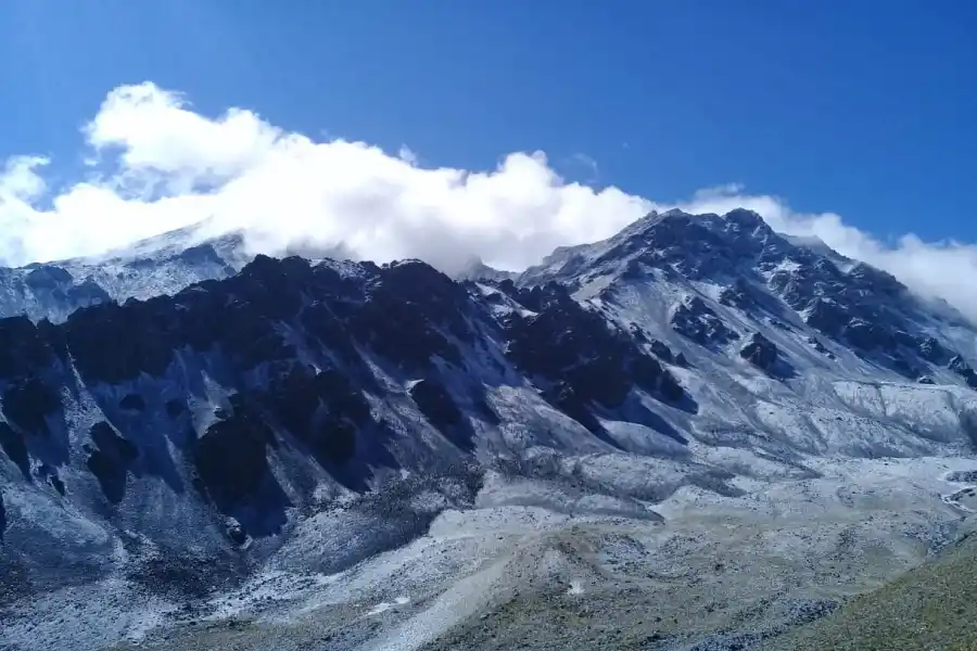 Para aprobar un curso de montañismo llegaron “al techo” de Tucumán