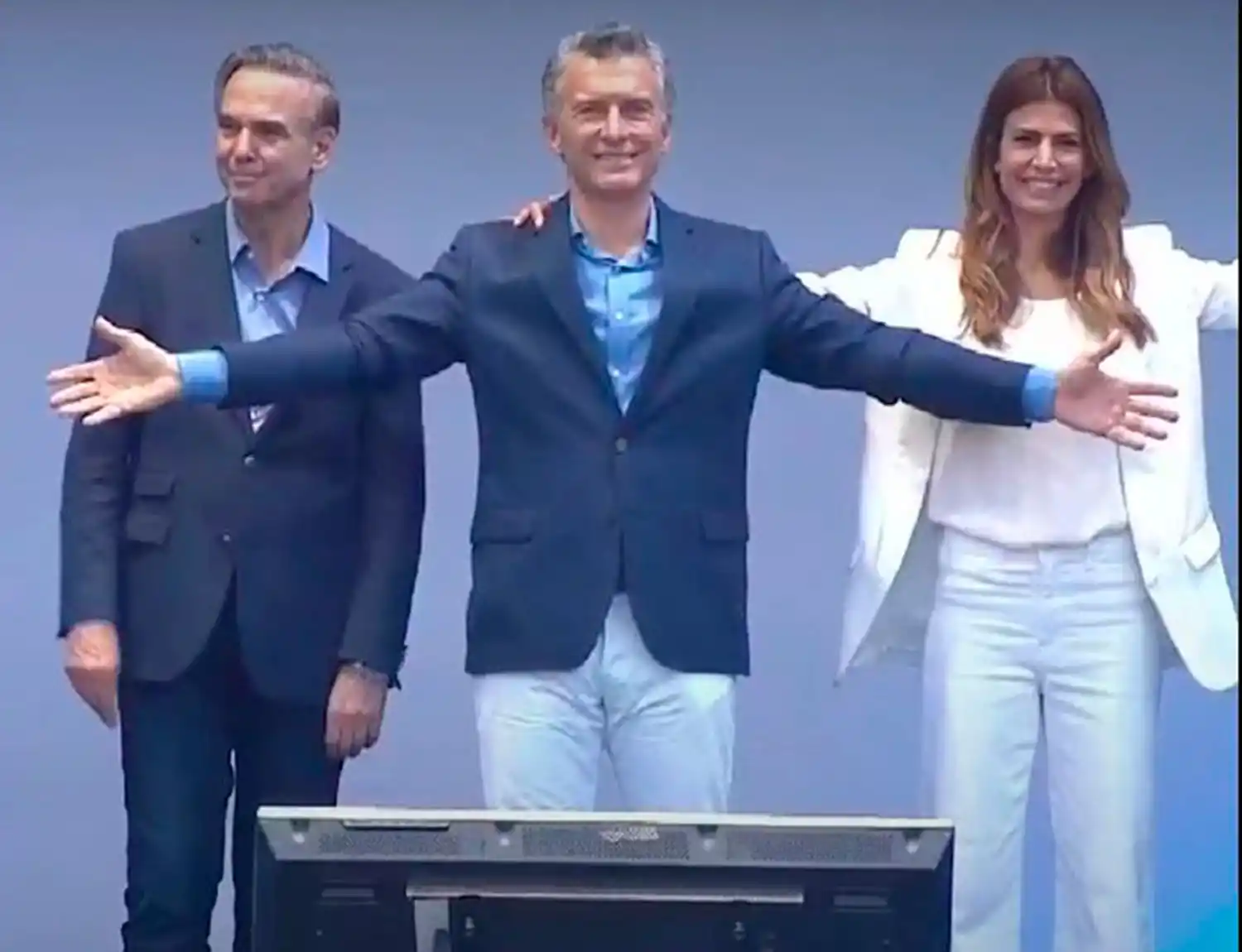 Macri en el Obelisco: “Tenemos que dar vuelta la elección”