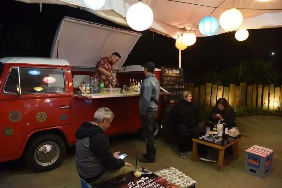 BARRA. Sin importar la mezcla, los cocktails también son parte del menú. credito