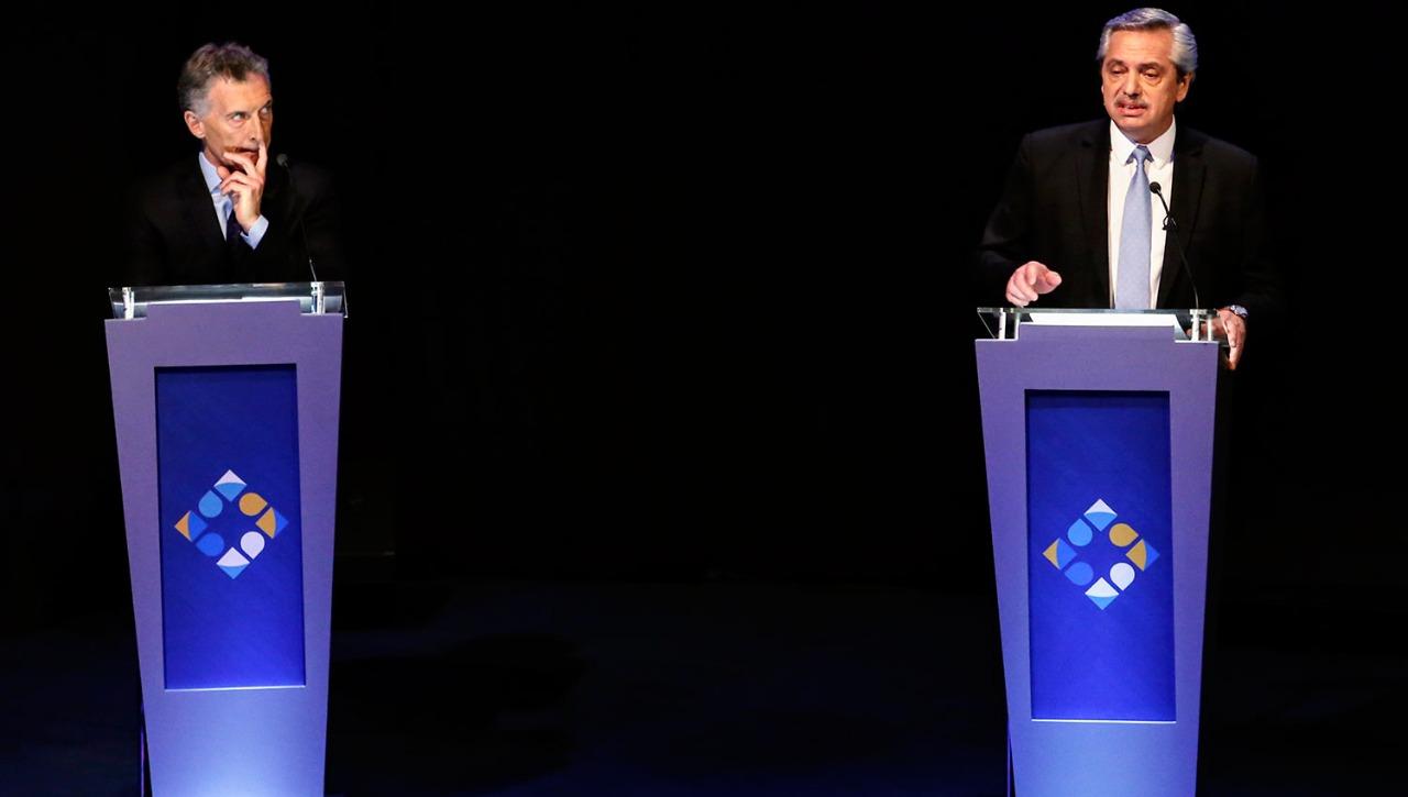 Macri y Fernández se cruzaron en el debate.
